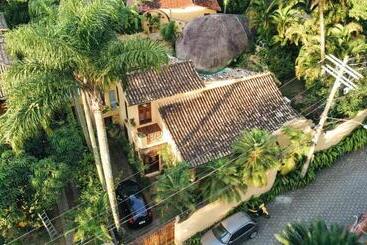 Villa Del Mare / Centro Da Ilha