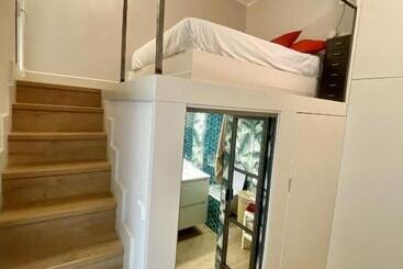 For You Rentals Apartment With Beautiful Private Terrace In The Center Of Madrid Car19
