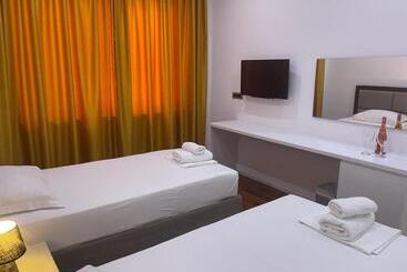 酒店 3b Suites Boutique