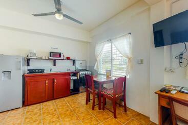 هتل Willow 2 At Island Cabanas Gold Standard Certified