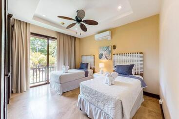 هتل Azul Paraiso 8b