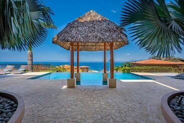 هتل Azul Paraiso 8b