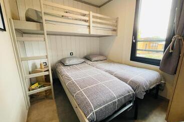 Le Cottage Baulois Entre Mer Et Nature  Plages  Tout à Vélo Ou à Pied  Piscine Couverte