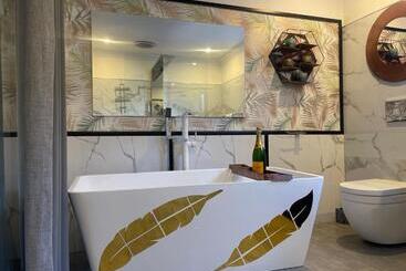 24 On Basil Boutique Luxury