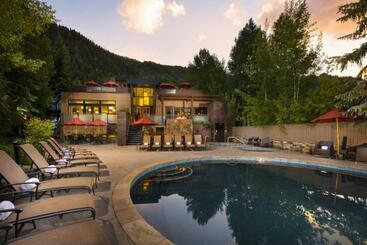 هتل 3 Bedroom Mountain Residence In The Heart Of Aspen With Amenities Including Heated Pool, Hot Tubs, G