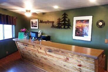 Murphey S Motel Llc