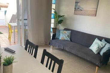 آپارتمانهای توریستها 2 Bedroom Pool Apartment Close To Beach Rocky Point Corralejo