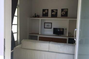 تختخواب و صبحانه Campo Reale Country Rooms