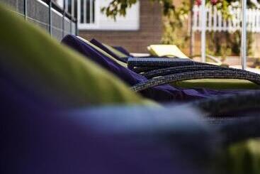 ベッドアンドブレックファースト Sous Les Pins Gîtes Et Chambres D Hôtes