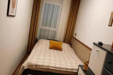 شقق خاصة سياحية Lezser Apartman