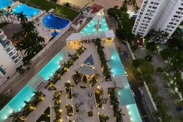 Luxury Apartment In Front Of Acapulco Beach