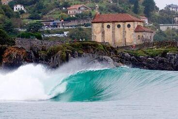 Plazuela Sta Catalina Ii En Mundaka Con Parking By Kabia Gestión