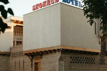 هاستل Shohrud