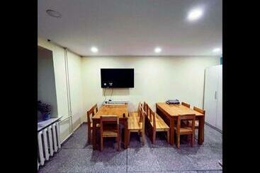 پانسیون Gobi Guest House