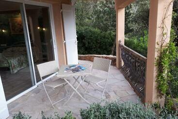 U Paradisu B&b