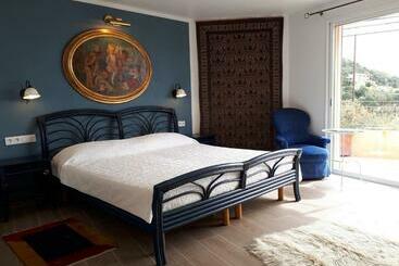 U Paradisu B&b