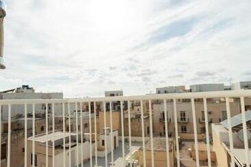 Brand New 1br In Central Malta Hosted By Sweetstay