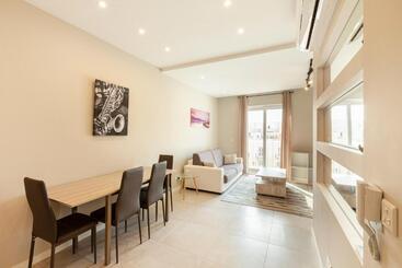 Brand New 1br In Central Malta Hosted By Sweetstay