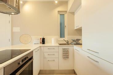 Brand New 1br In Central Malta Hosted By Sweetstay