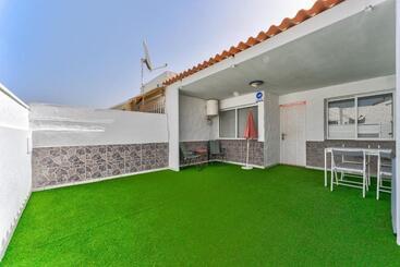 Cozy Apartment In Costa Del Silencio