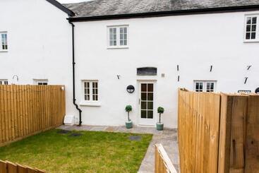 Earls Cottage