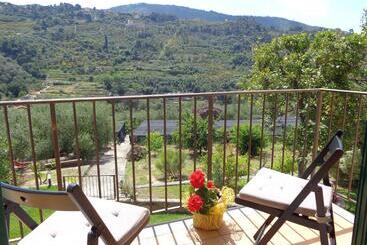 هتل Agriturismo Turlin