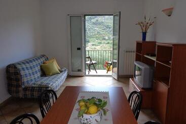 هتل Agriturismo Turlin