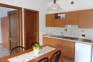 هتل Agriturismo Turlin