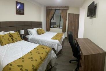 هتل Dubai Ambato