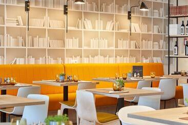 هتل Ibis Styles La Rochesuryon