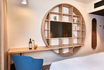 هتل Ibis Styles La Rochesuryon