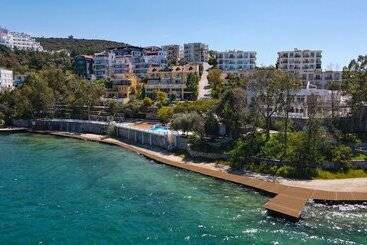 هتل Roseira Beach Resort