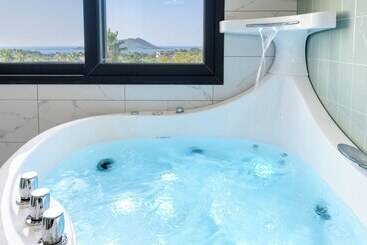 Liverpool & Spa