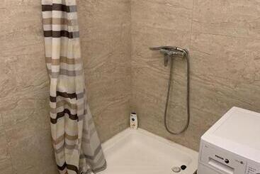 پانسیون Ari Villa Révfülöp