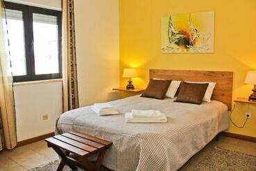پانسیون D João Xavier Guesthouse