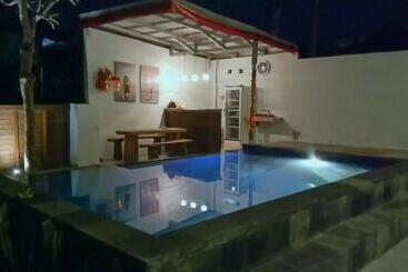 پانسیون Mahi Mahi House