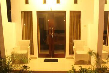 پانسیون Mahi Mahi House