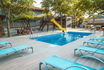 پانسیون Guest House Nevena