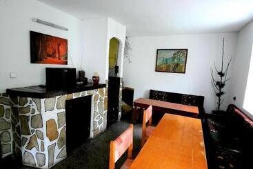 پانسیون Guesthouse Classic
