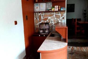 پانسیون Guesthouse Classic