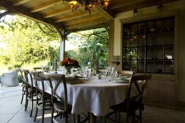 Cosy Cottage