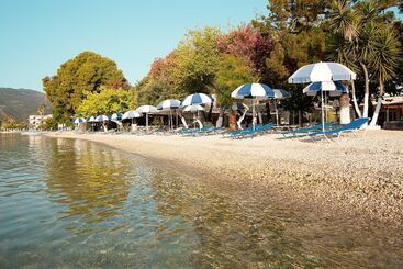 هتل Avra Beach