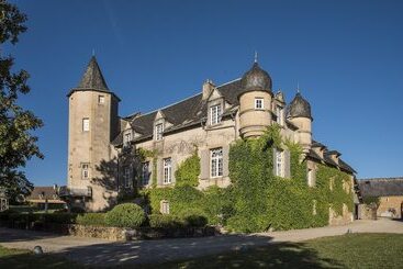 هتل Château De Labro   Teritoria