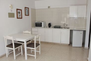 Florea Hotel Apartments
