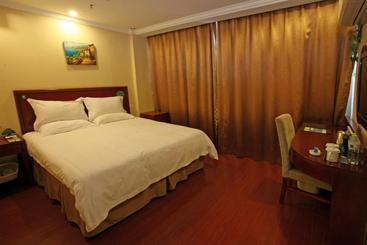 هتل Greentree Inn Qinghuangdao Sun City