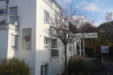 هتل Haus Hillebrand