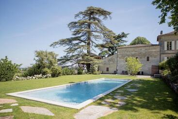 هتل Le Relais De Franc Mayne Saint Emilion