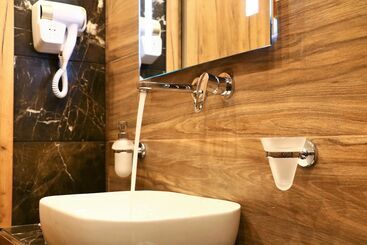 هتل Semiramis Guesthouse