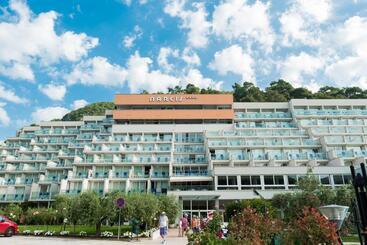 Narcis   Maslinica Hotels & Resorts - Rabac