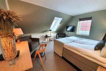 Nor   Badehotellet
